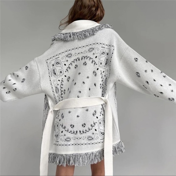 Lea Boho Fringe Oversized Knit Kimono Wrap Cardi - Picture 2 of 12